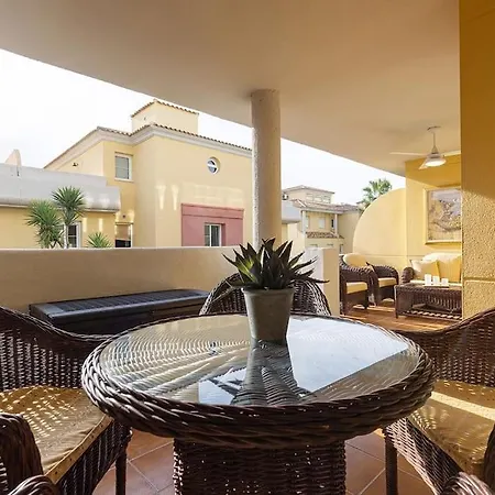 Apartment South Facing Near Sandy And Golf Courses *