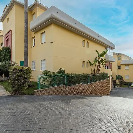 South Facing Near Sandy And Golf Courses Marbella