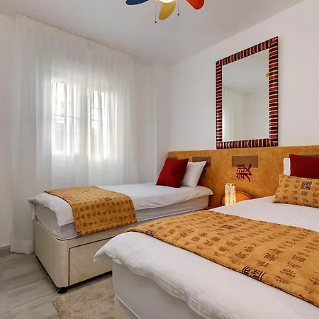 South Facing Near Sandy And Golf Courses Marbella